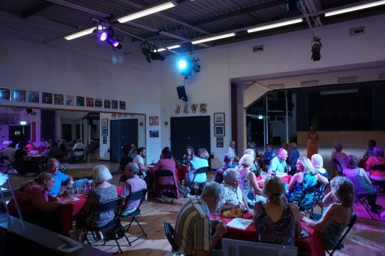 Saturday Social & Quiz Night